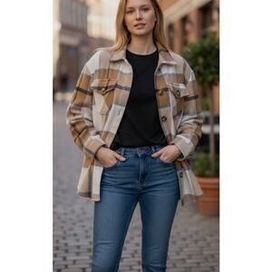 Women's Tan Flannel Plaid Shacket Jacket size Medium